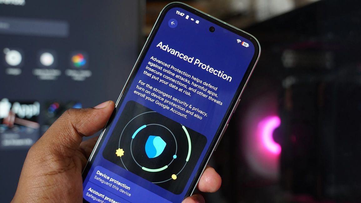 pixel phone showing advanced protection feature
