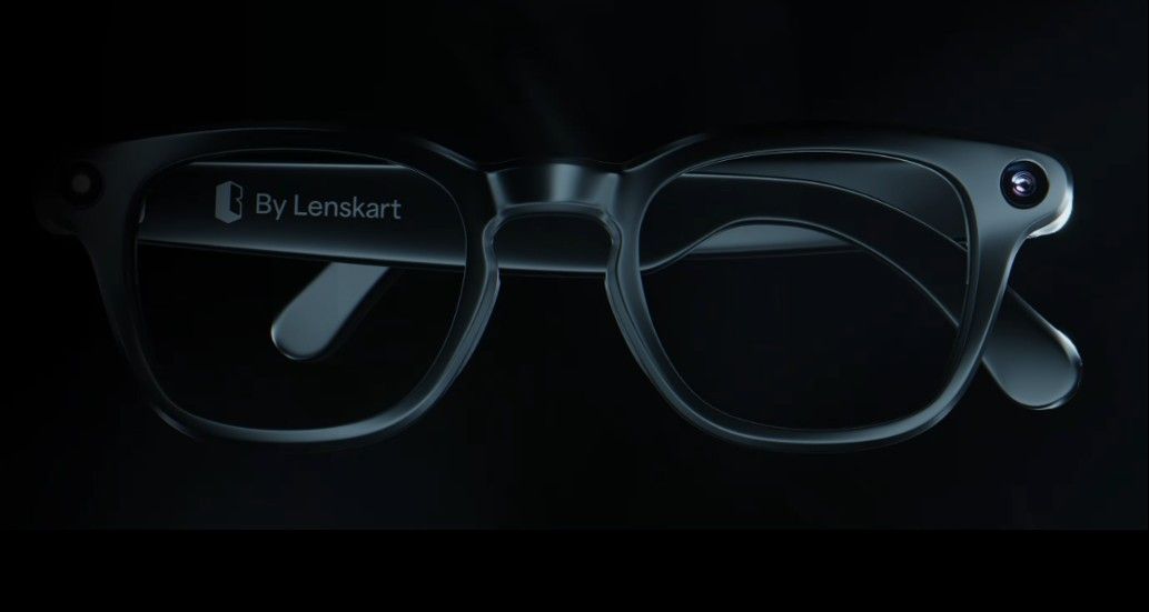 B by Lenskart smart glasses from the front
