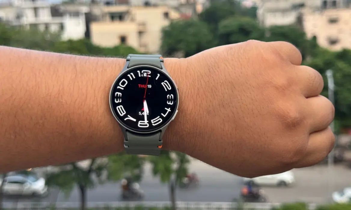 Samsung Galaxy Watch 7 on the wrist