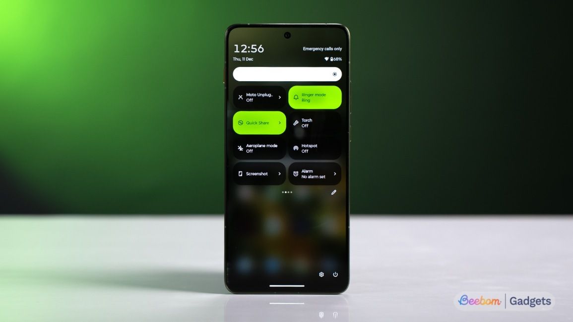 Motorola-Edge-70-software-notification-tray