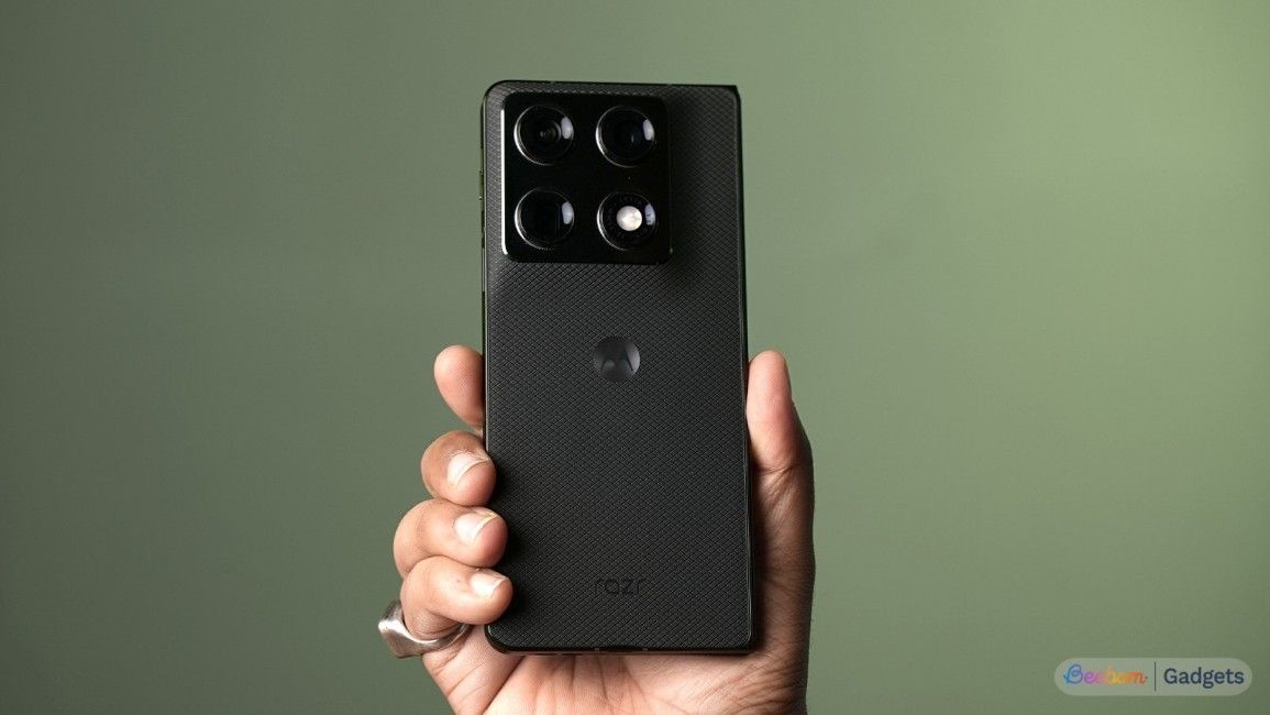 Motorola Razr Fold design from the back in hands