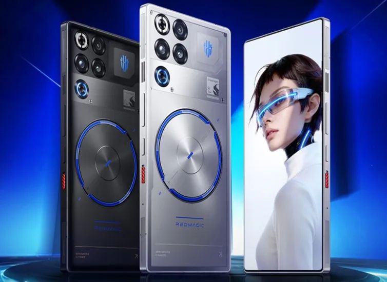 RedMagic 11S Pro smartphone from the front and back