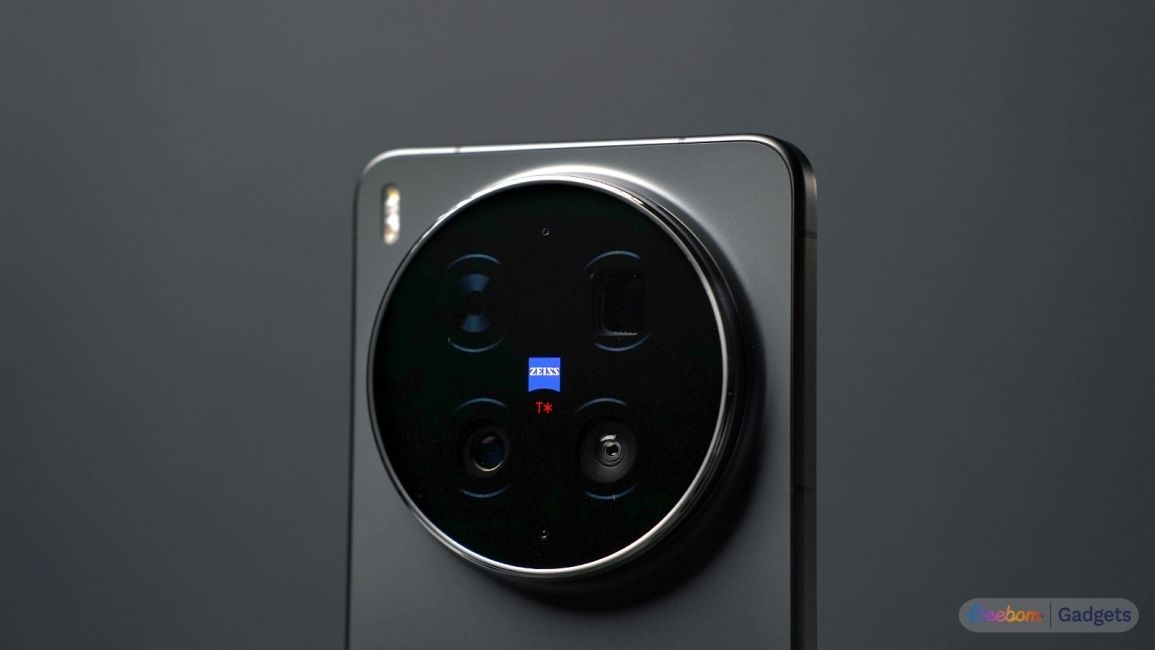 Vivo-X300-Ultra-Camera-bump-Close-up-shot