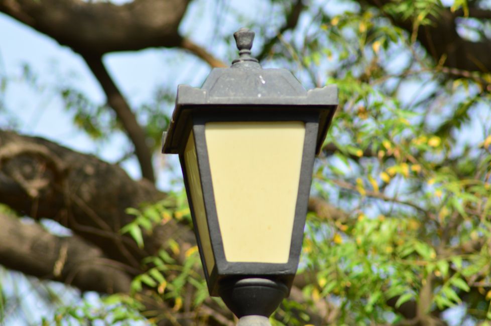 Nikon D3200 lamp shot close up