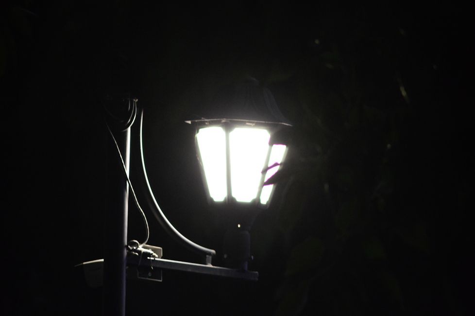 Nikon D3200 night shot street light