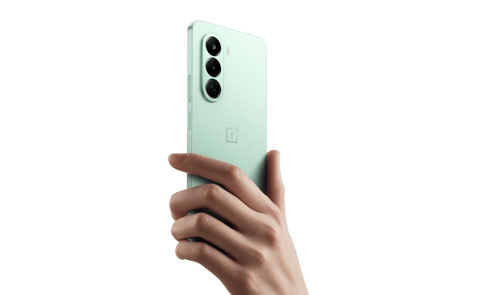 OnePlus Nord CE 6 Lite camera setup shown with phone in hand