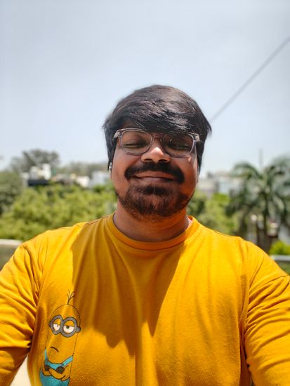 OnePlus Nord CE 6 day portrait selfie