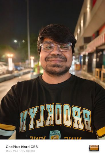 OnePlus Nord CE 6 night portrait selfie