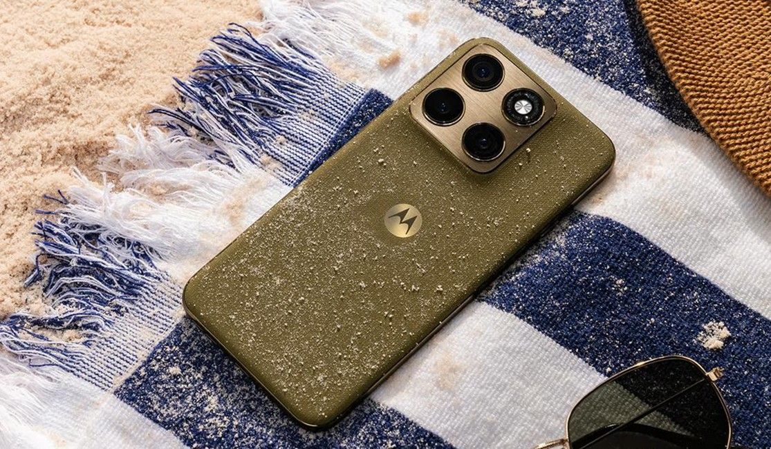 Motorola Edge 2026 from the back in green colourway
