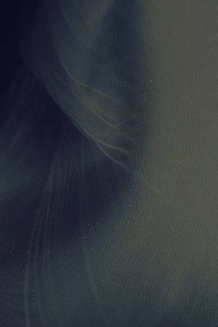Google Pixel 11 wallpaper blue