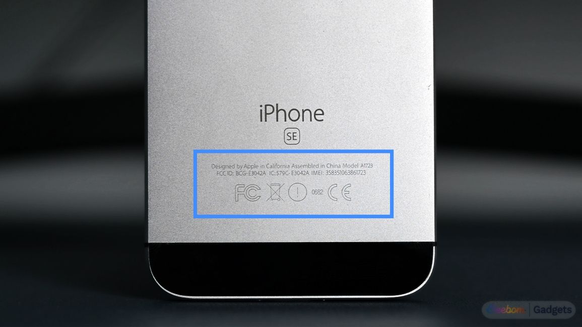 Showing the iPhone model number on the back of the iPhone SE original Showing the iPhone model number on the back of the iPhone SE original
