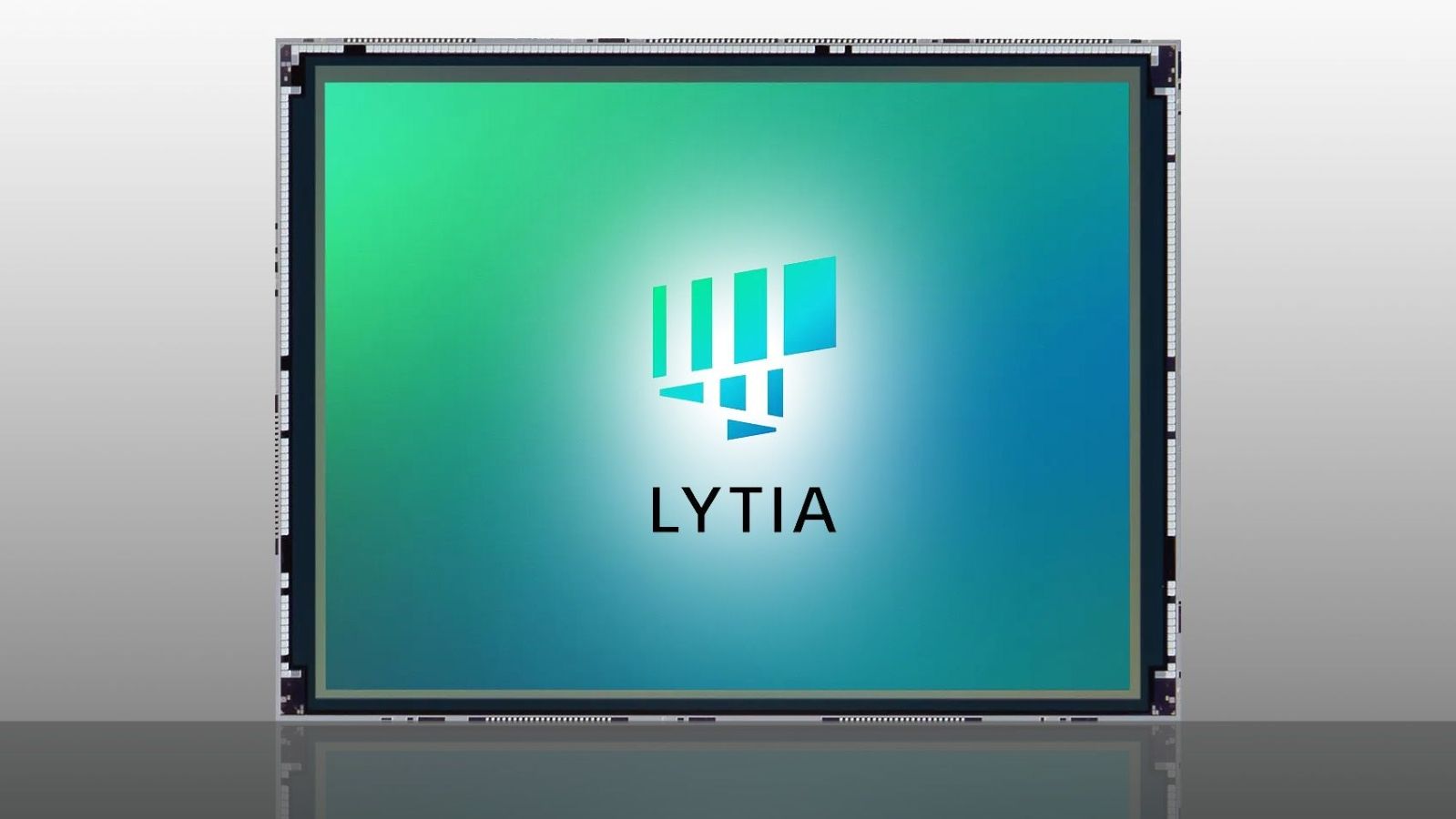 Sony LYTIA sensor with LYTIA branding Sony LYTIA sensor with LYTIA branding