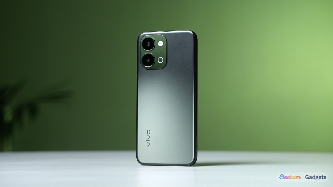 Vivo T5x Design showcase from the back