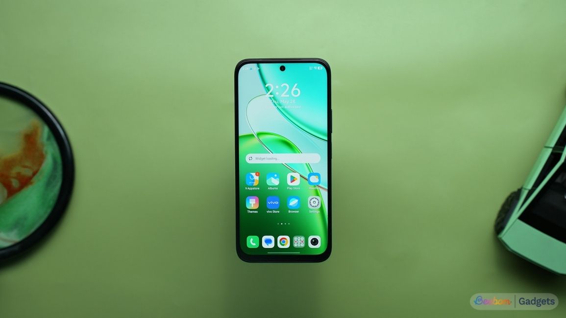 Showing the OriginOS homescreen on the Vivo T5x