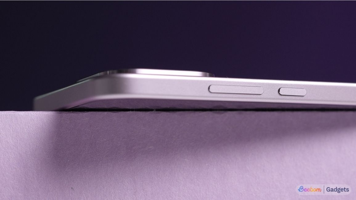 Xiaomi 17T design from the side showcase