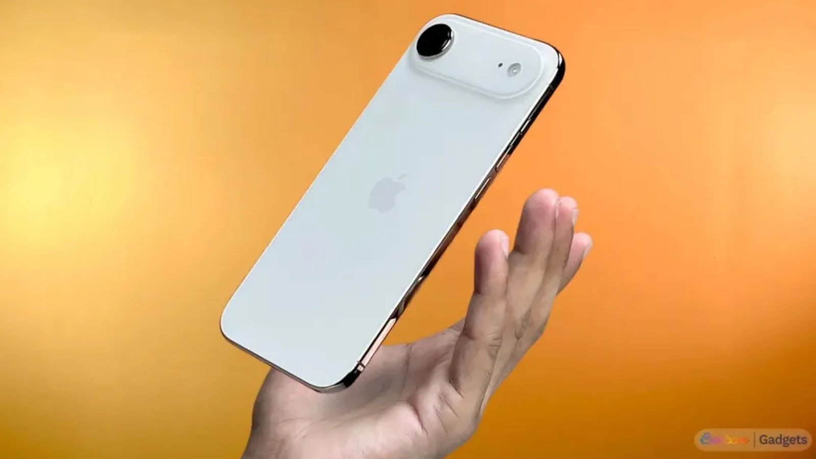 iPhone Air in hand iPhone Air in hand