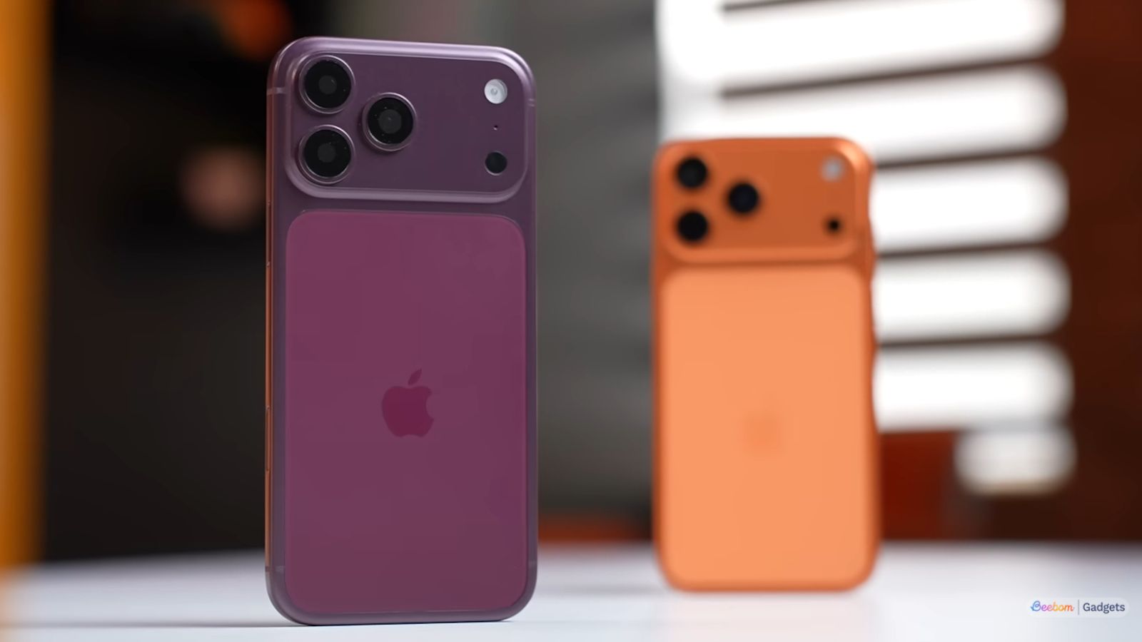 iPhone 18 Pro dummy unit back design showcased