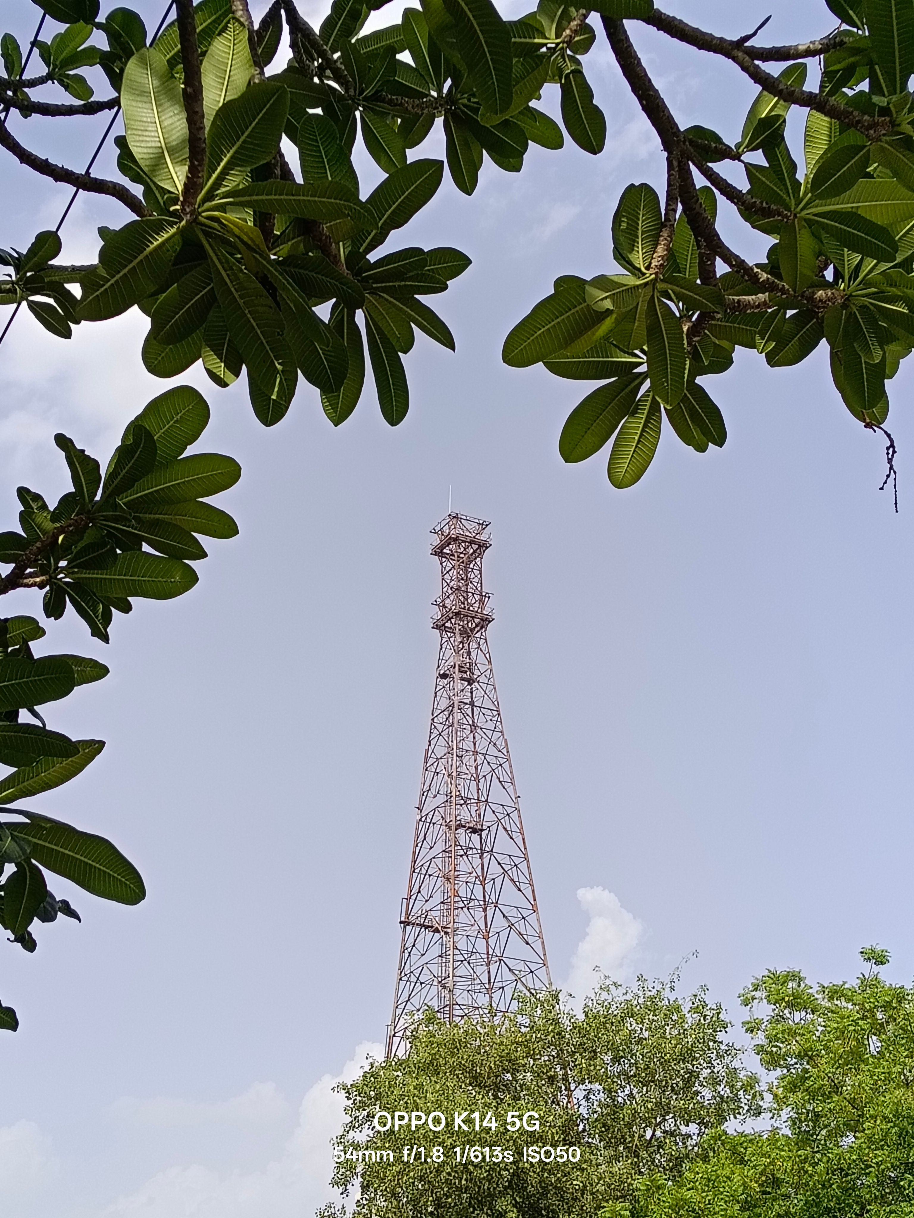 Oppo K14 5G 54mm tower shot day Oppo K14 5G 54mm tower shot day