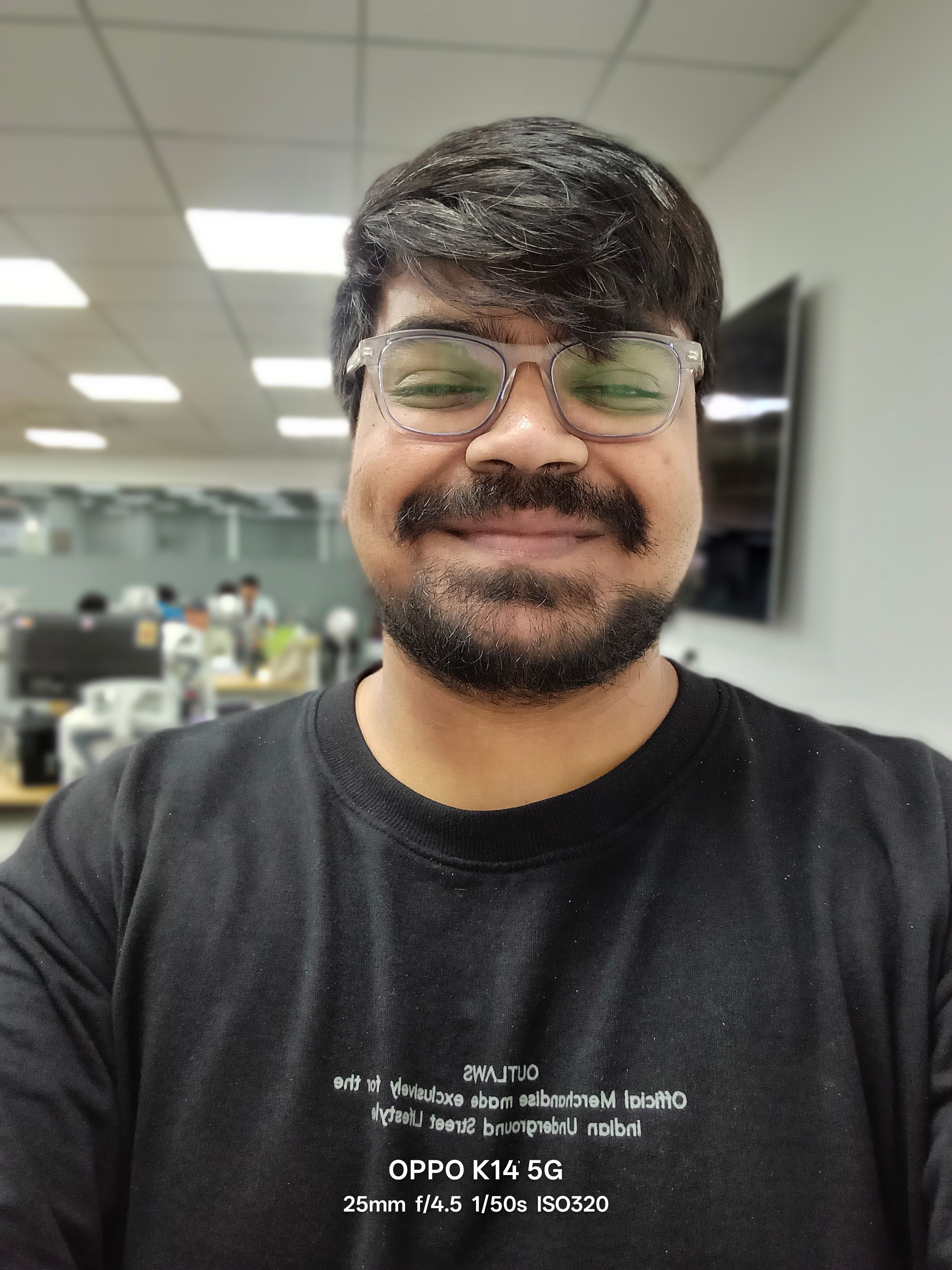 Oppo K14 5G indoors portrait selfie Oppo K14 5G indoors portrait selfie