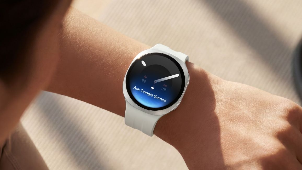 Samsung Galaxy Watch 9 on the wrist with Ask Gemini feature Samsung Galaxy Watch 9 on the wrist with Ask Gemini feature