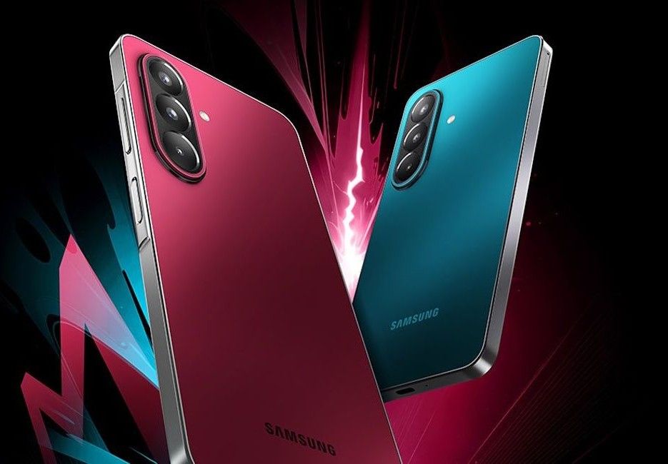Samsung Galaxy M47 Pro in red and blue colourways Samsung Galaxy M47 Pro in red and blue colourways