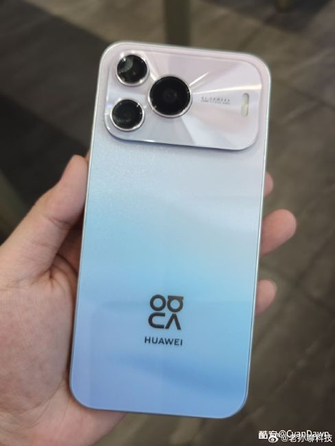 Honor Power 2 blue colourway back design showcased