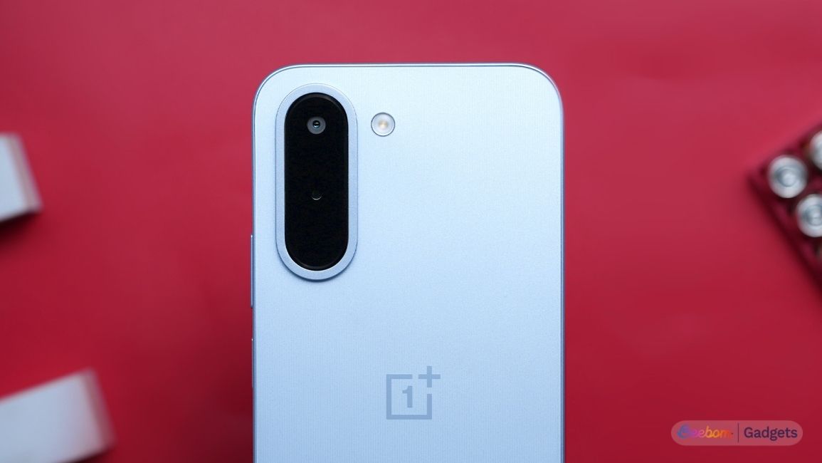 Close up shot of the camera of the OnePlus N6x