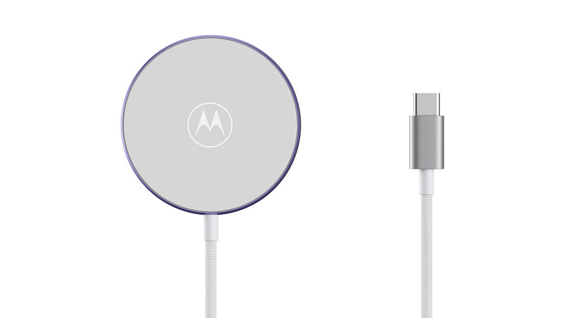 Moto Snap from the front with Motorola logo and braided USB-C cable