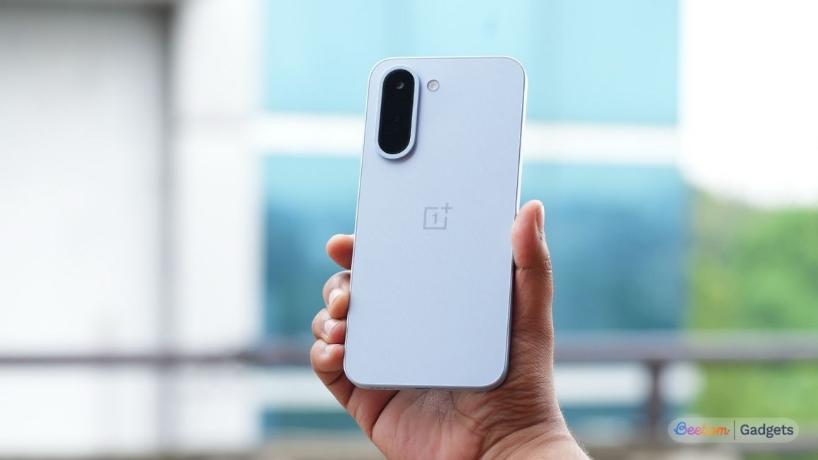 OnePlus N6x design hands-on shot