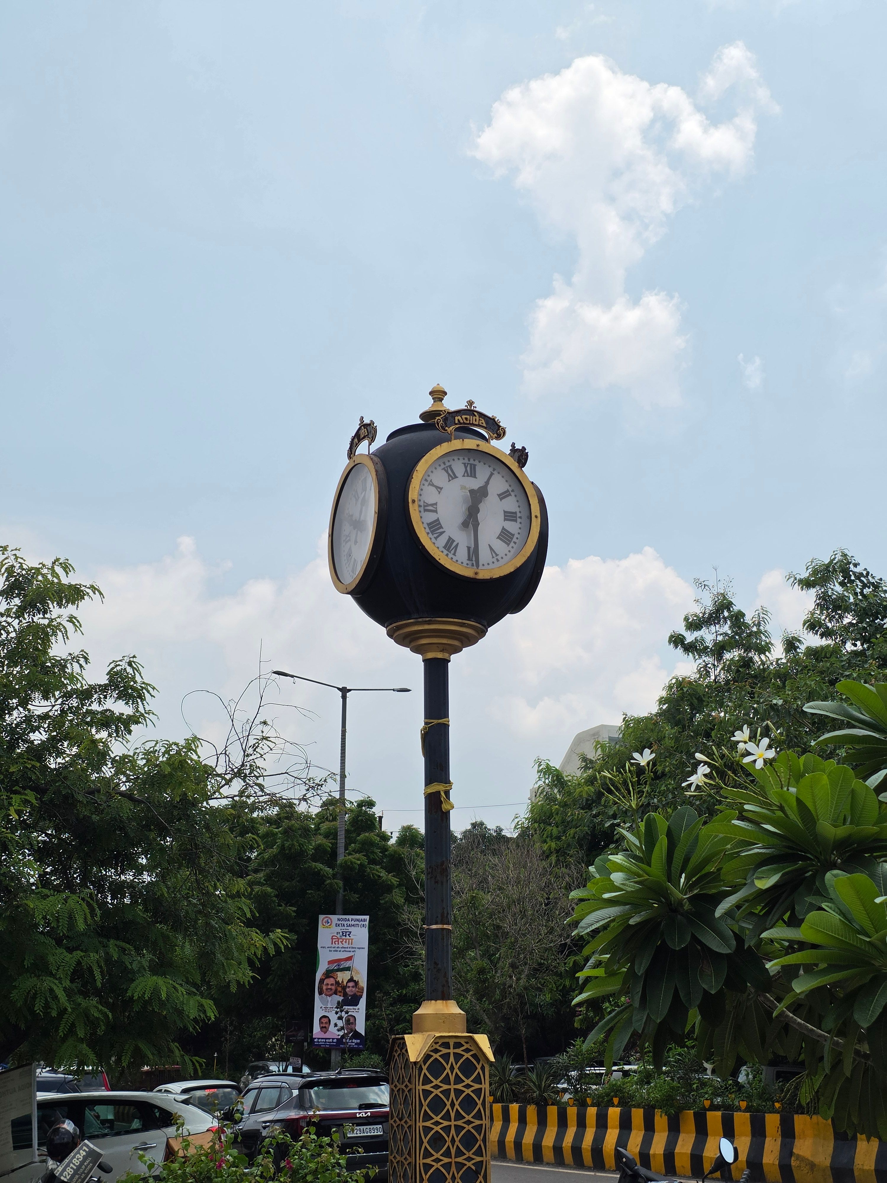 Galaxy Z Fold 8 Ultra main camera day time shot of noida clock