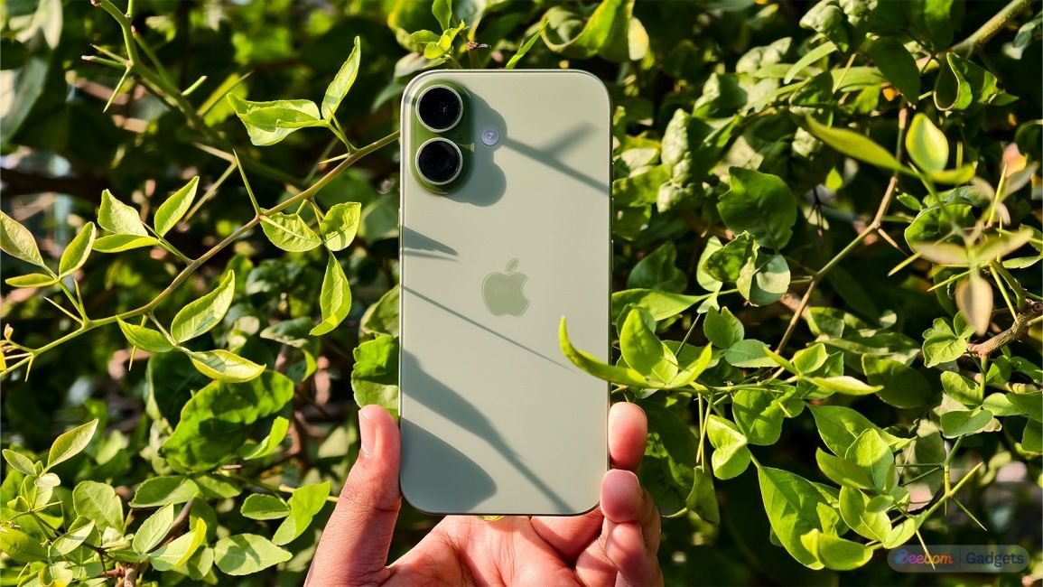 iPhone 17 design showcased in hands 
