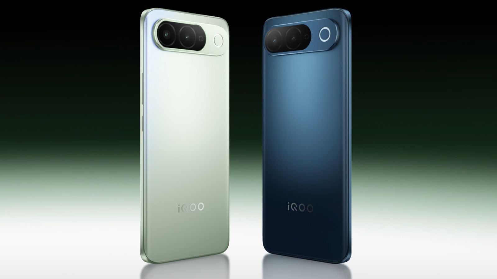 iQOO Z11 in Aurora Green and Celestial Bluetooth colourways