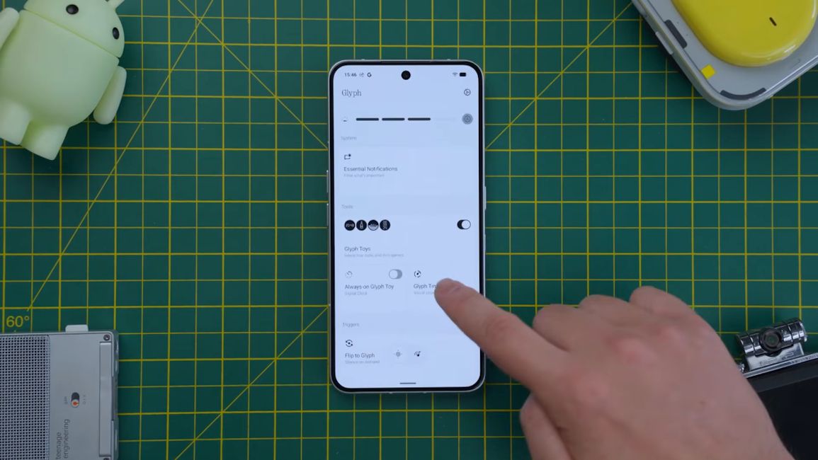 Nothing OS 5.0 Glyph app showcased
