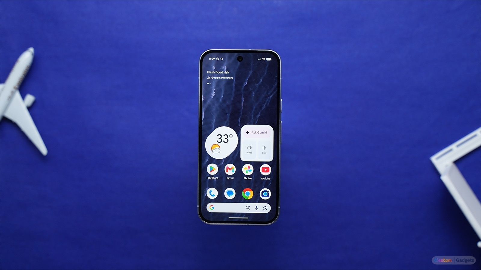 Pixel 11 display showcased in the UI homescreen Pixel 11 display showcased in the UI homescreen