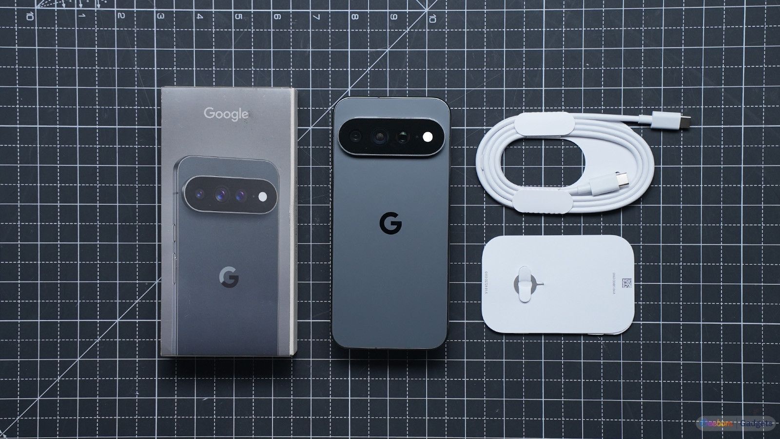 Pixel 11 Pro XL box contents