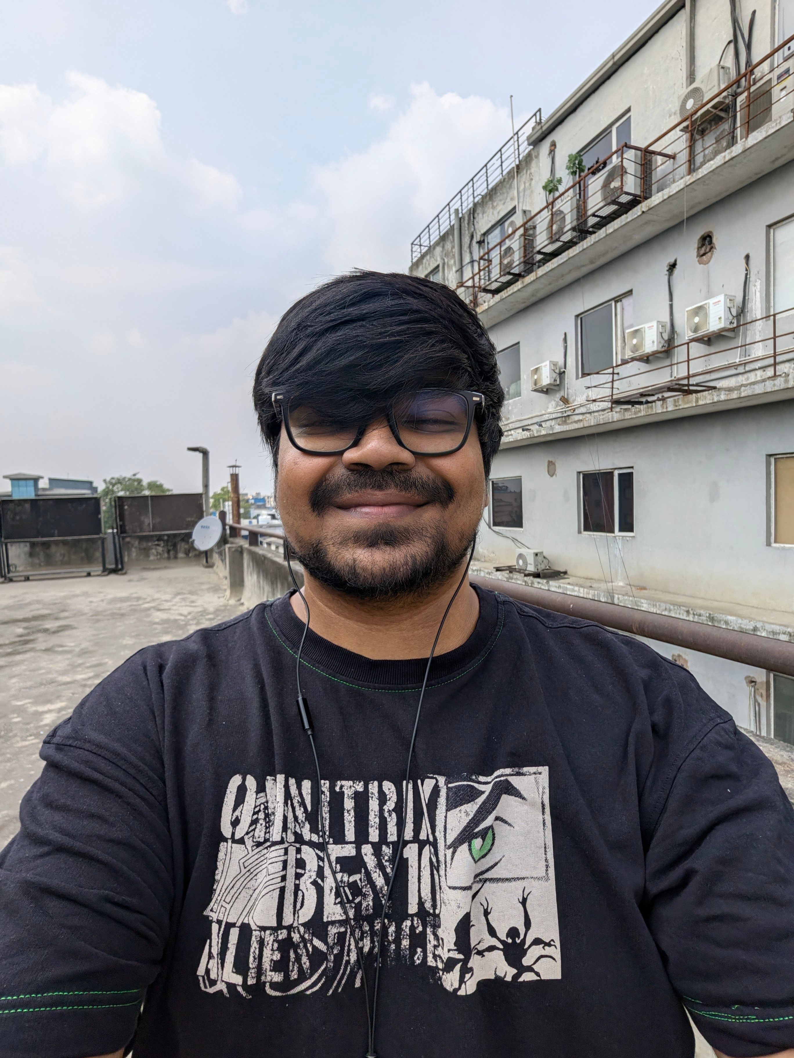 Pixel 11 Pro XL 0.7x regular selfie