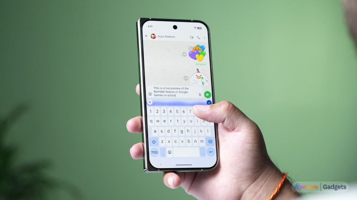 a user holding pixel 11 pro fold and using the rambler feature