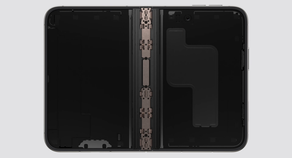 Internal view of Apple iPhone Duo's hinge