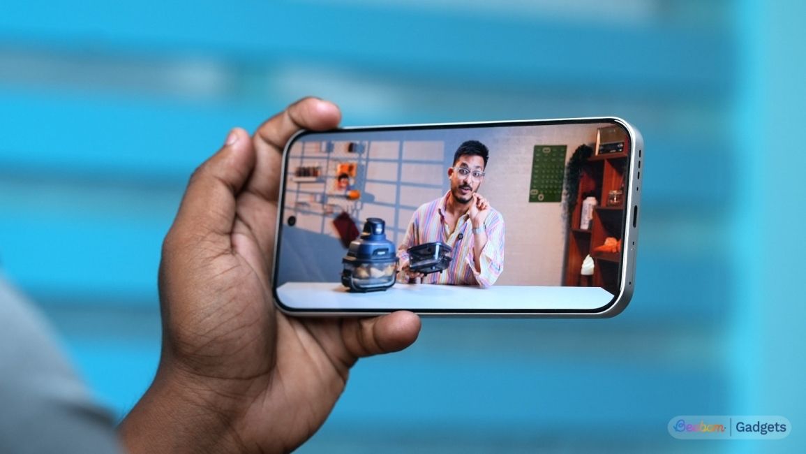 Oppo K14 Plus hands on shot 4