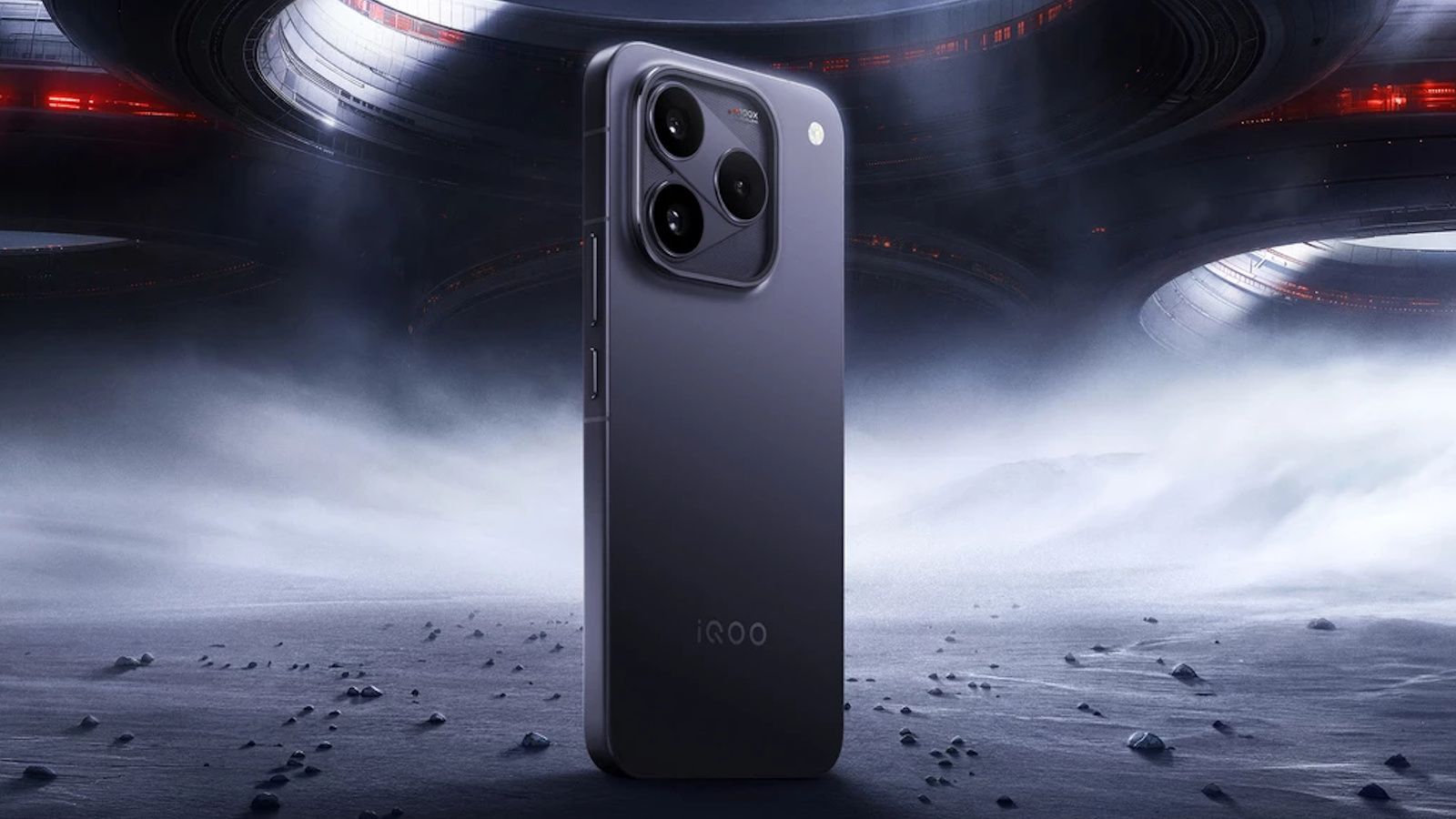 iQOO 16 back design showcased in black colourway iQOO 16 back design showcased in black colourway