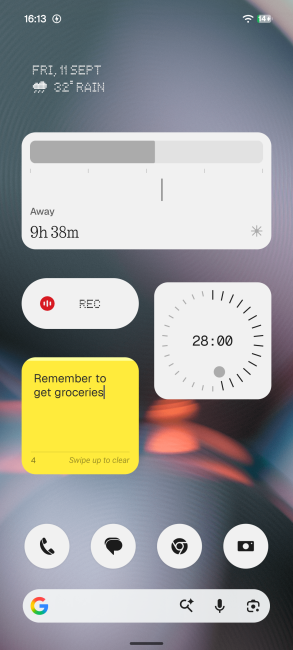 Nothing Playground Sticky Note widget on Nothing phone home screen