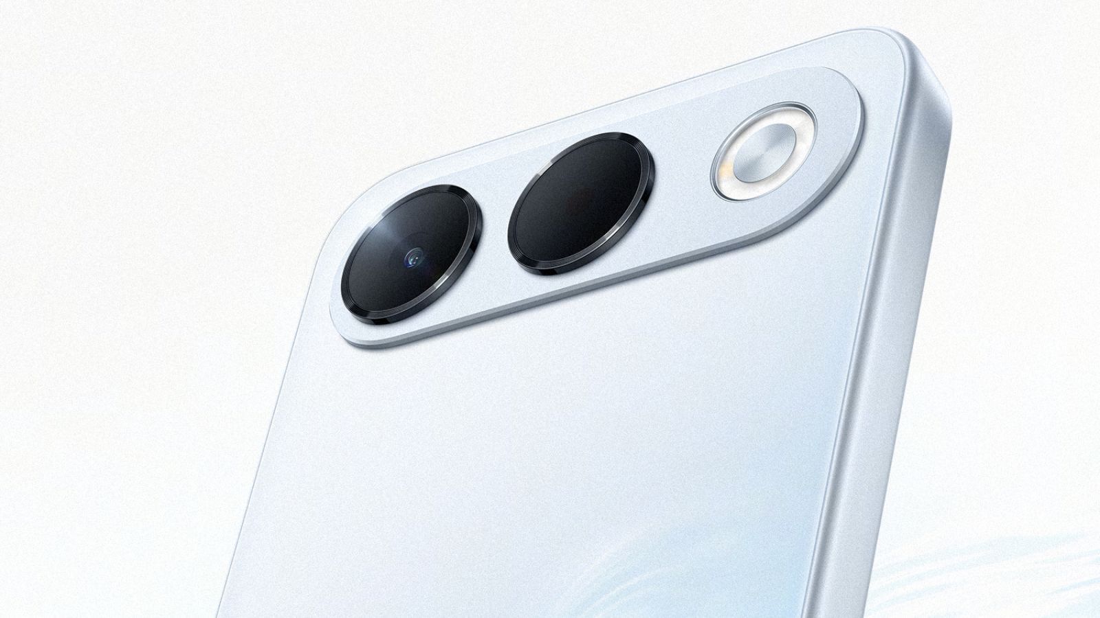 Oppo A7 Pro closeup shot of the camera module