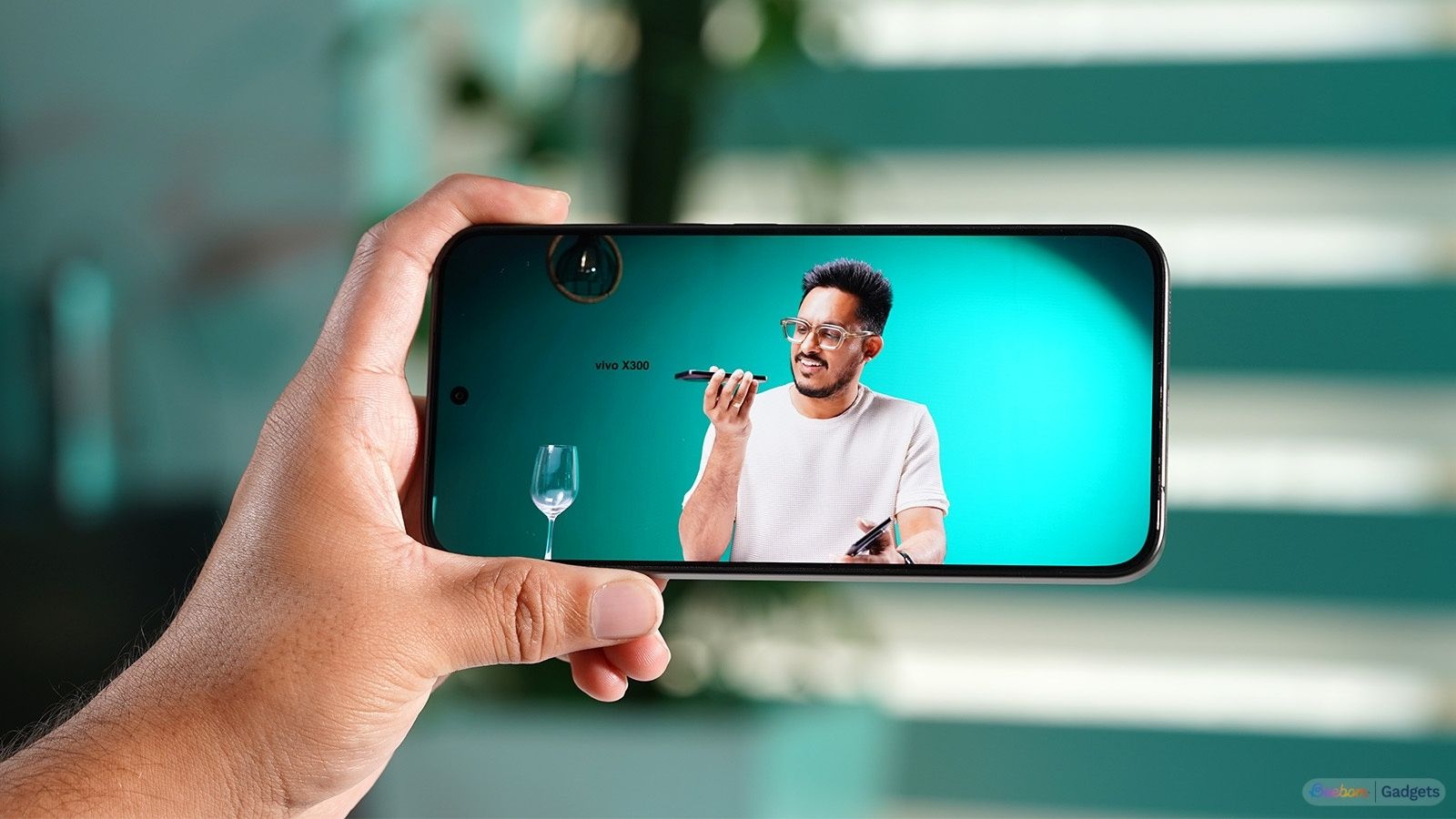 Poco X8 Power display showcased