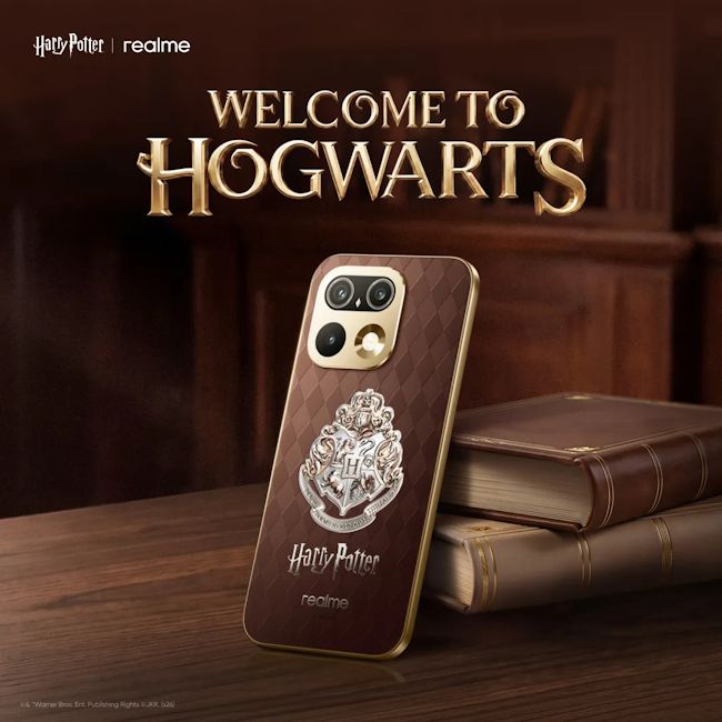 Realme 16 Pro Harry Potter Edition full back design showcased Realme 16 Pro Harry Potter Edition full back design showcased