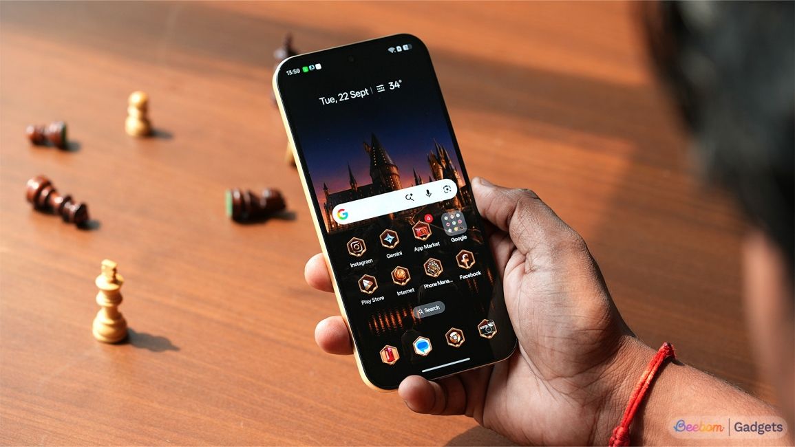 handheld shot of Realme 16 Pro Harry Potter Edition showing the home screen handheld shot of Realme 16 Pro Harry Potter Edition showing the home screen