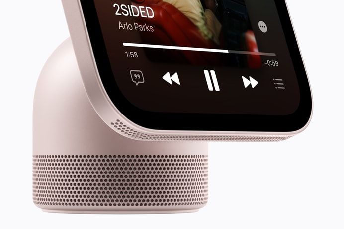 Apple HomeView entertainment