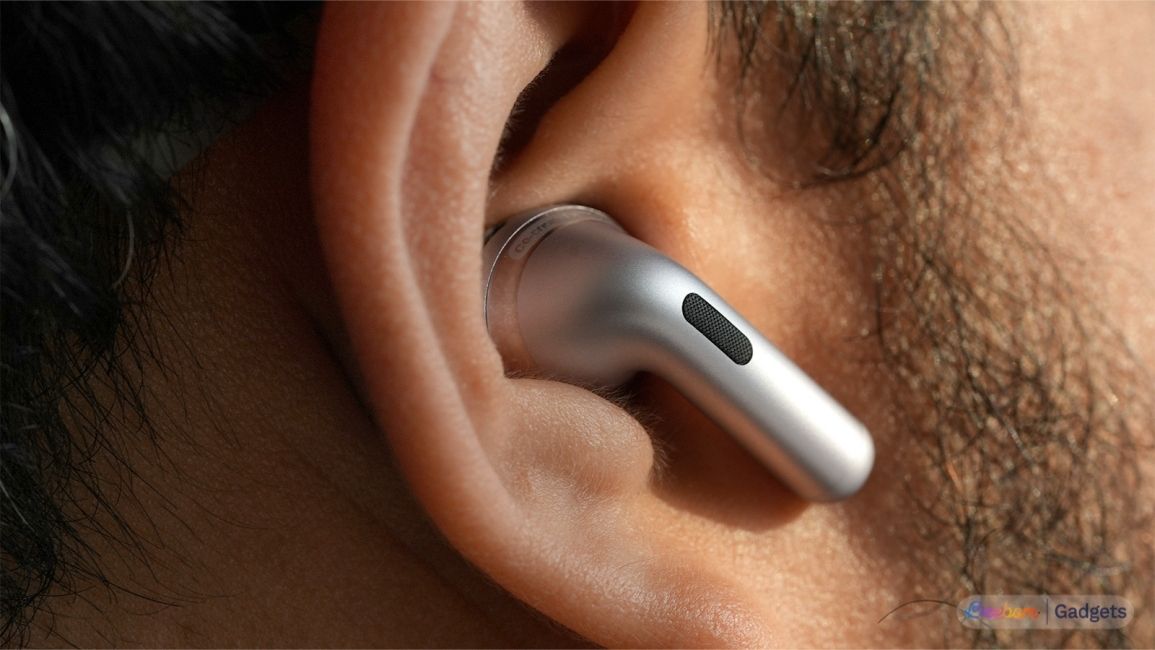 Close up shot of the Oppo Enco X4 in ear Close up shot of the Oppo Enco X4 in ear