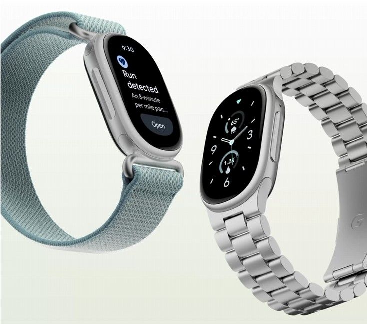 Fitbit edge with a cloth and stainless steel band Fitbit edge with a cloth and stainless steel band
