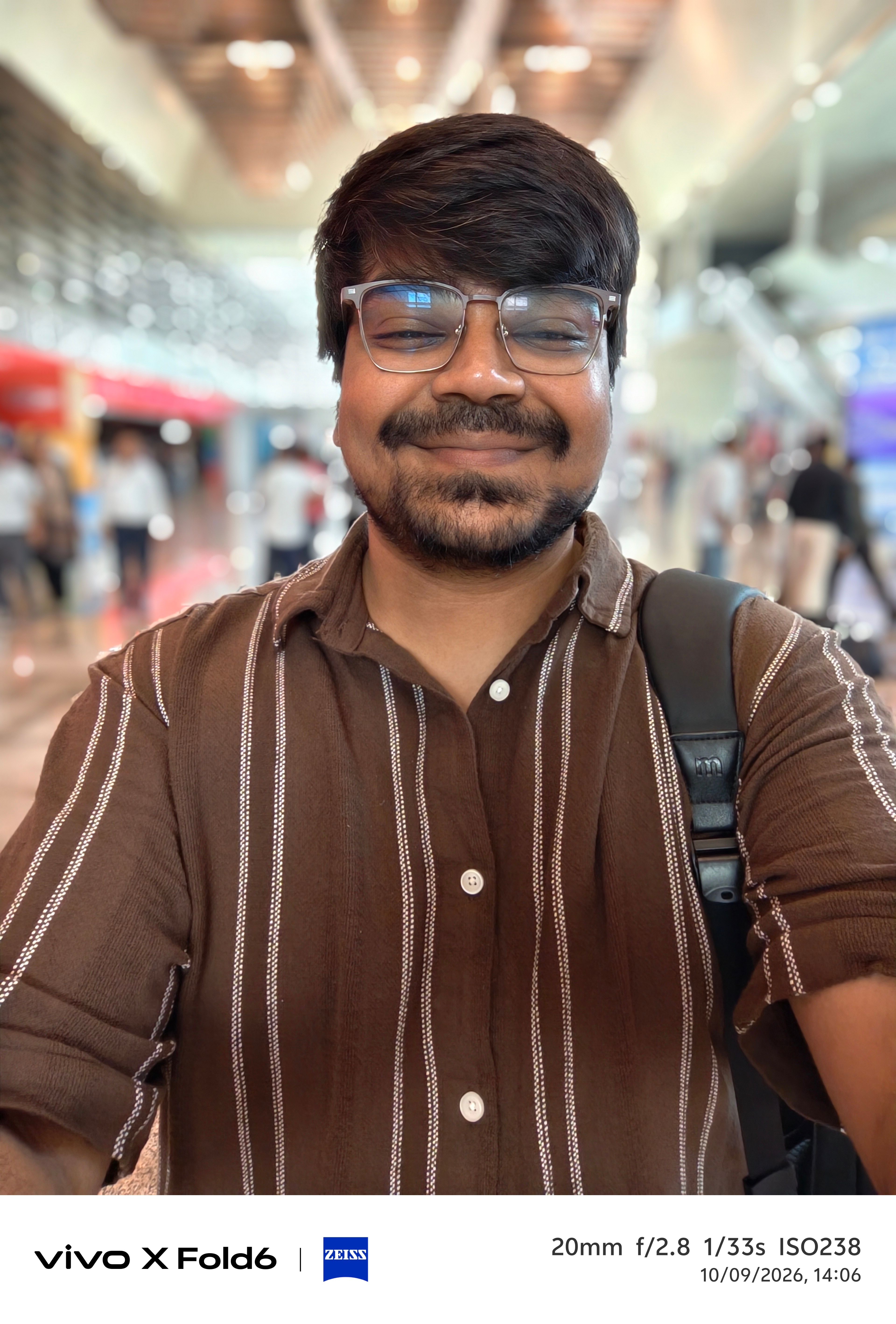 Vivo X Fold 6 indoors portrait selfie