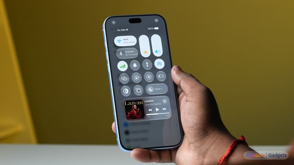 iPhone 18 Pro Max Control Centre Showcase hands-on